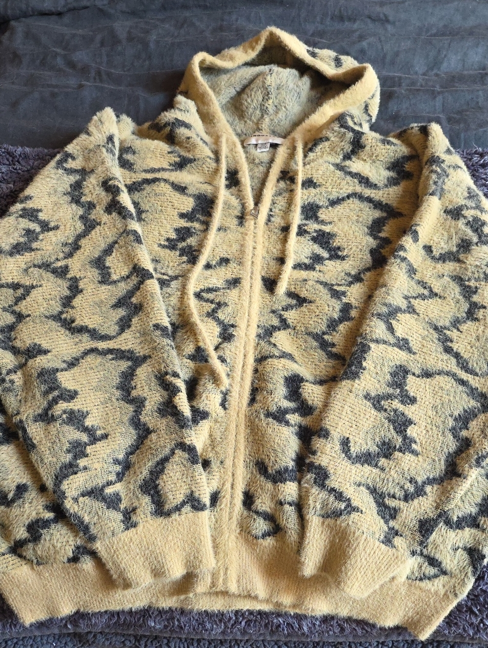 Nordstrom Cozy Hooded Zip Sweater in Khaki Pattern
